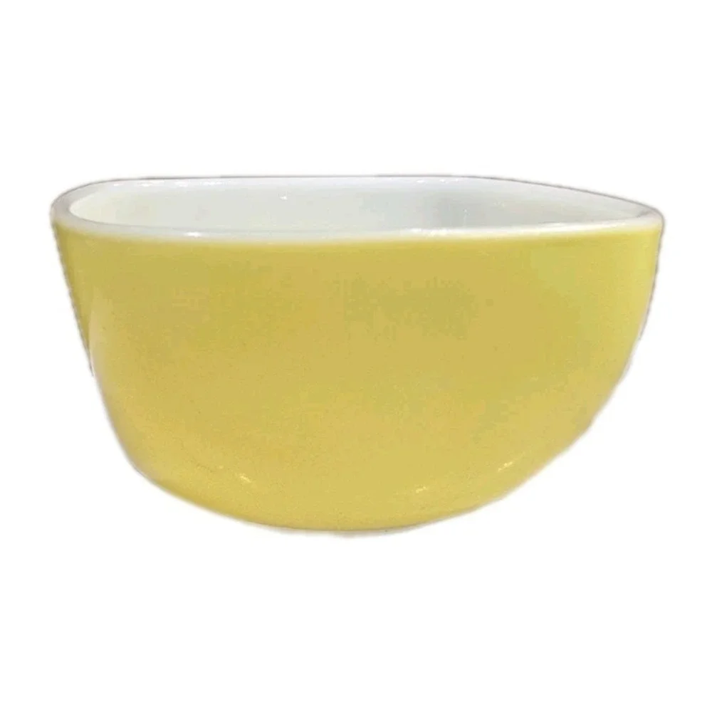 VTG 1970s pyrex Yellow Mixing Bowl White‎ Interior USA Glass 3